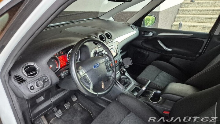 Ford S-MAX 2,0   7-míst, 120kW (bez 1800