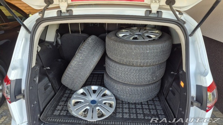 Ford S-MAX 2,0   7-míst, 120kW (bez 1800