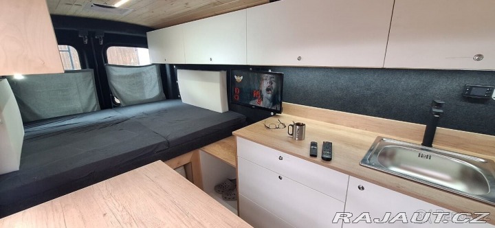 Ford Transit Obytná dodávka 2014