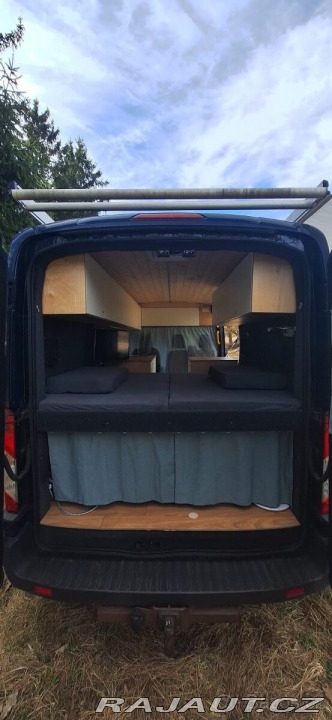 Ford Transit Obytná dodávka 2014