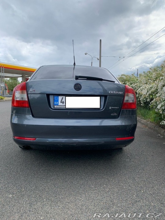Škoda Octavia 1,6   2 Facelift (manuál, 2009