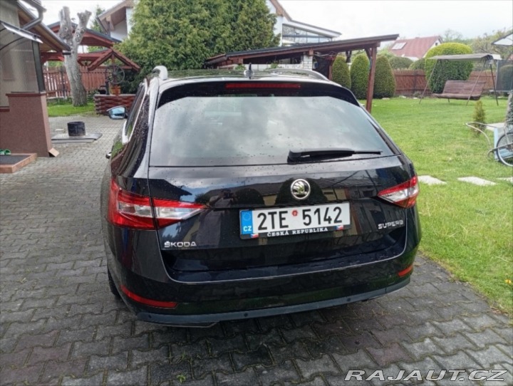 Škoda Superb 2,0 3T M1 AC 1800