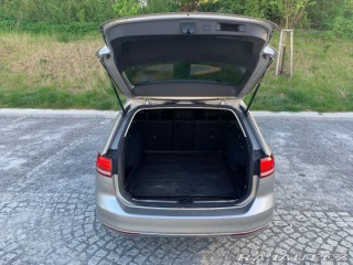 Volkswagen Passat 2,0   110kW MANUÁL, DIGI, 2015