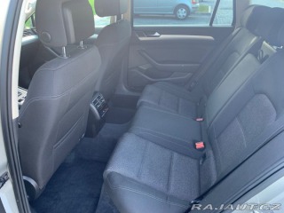 Volkswagen Passat 2,0   110kW MANUÁL, DIGI, 2015