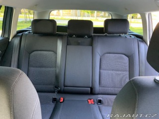 Volkswagen Passat 2,0   110kW MANUÁL, DIGI, 2015