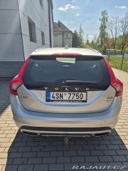 Volvo V60 2,4 Cross Country D 2016