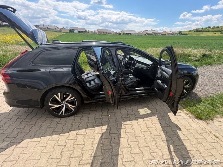 Volvo V90 2,0 2021