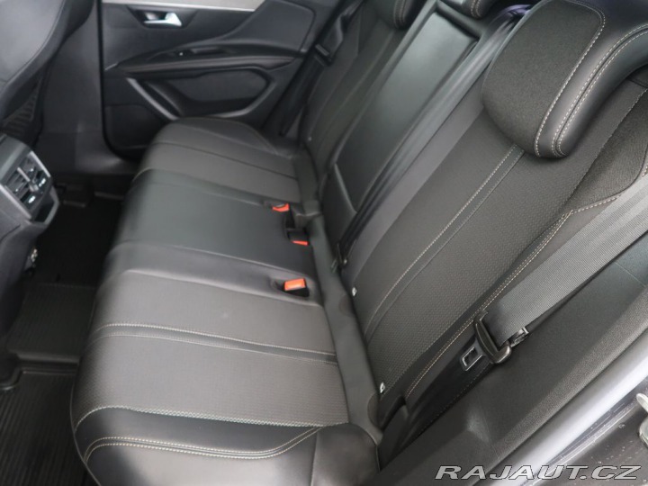 Peugeot 3008 1.2PureTech,96kW,AT,GT Li 2023