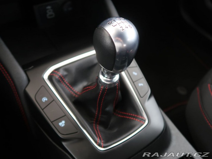 Ford Kuga 1.5EcoBoost,110kW,MT,ST L 2023