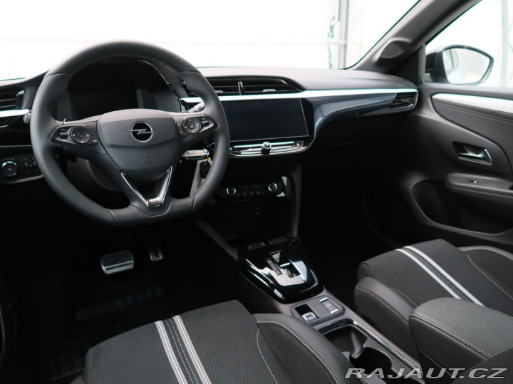 Opel Corsa 1.2TURBO,74kW,GS,AT8 2025