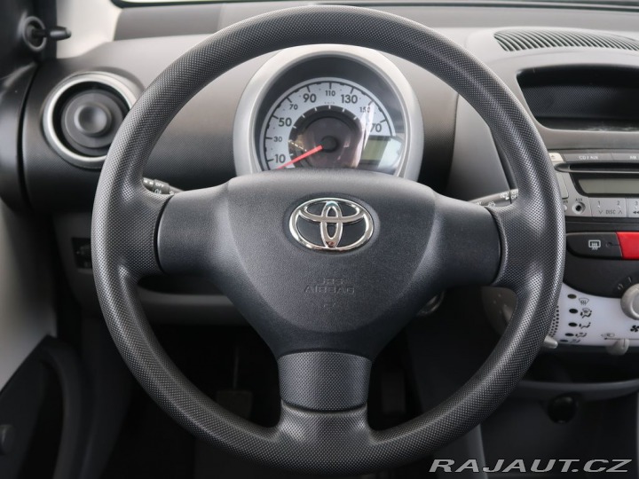 Toyota Aygo 1.0VVT-i,50kW,CZ,1Maj,Bas 2012