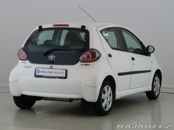 Toyota Aygo 1.0VVT-i,50kW,CZ,1Maj,Bas 2012