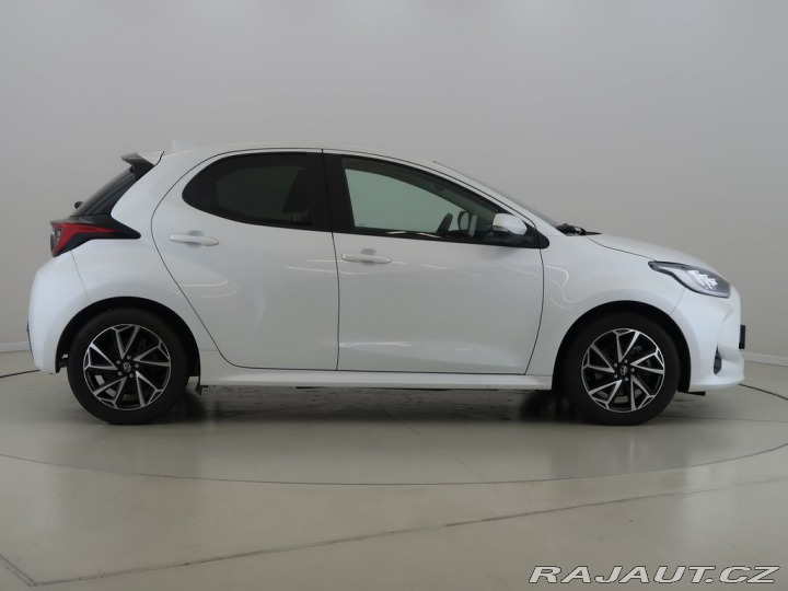 Toyota Yaris 1.5Hybrid,CZ,ComfortTechS 2023