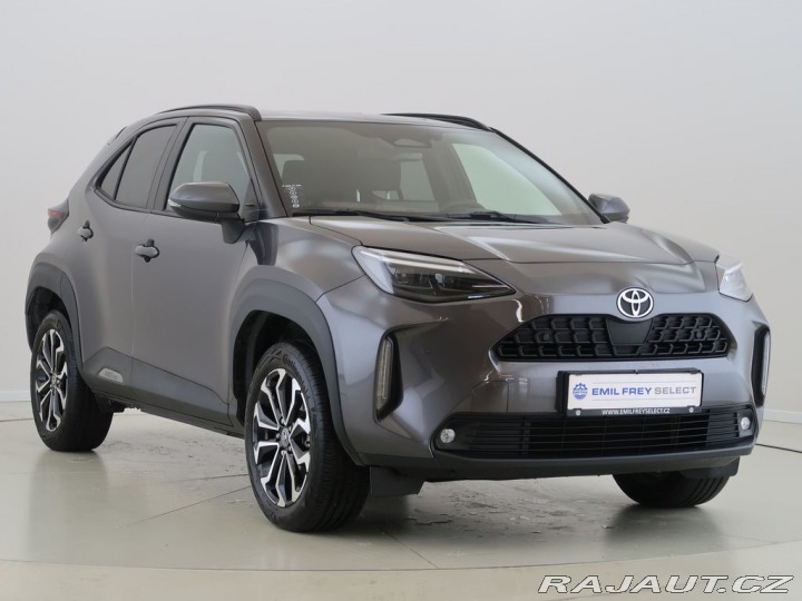 Toyota Yaris Cross 1.5Hybrid,CZ,1Maj,Style 2024