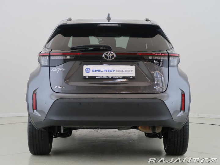Toyota Yaris Cross 1.5Hybrid,CZ,1Maj,Style 2024