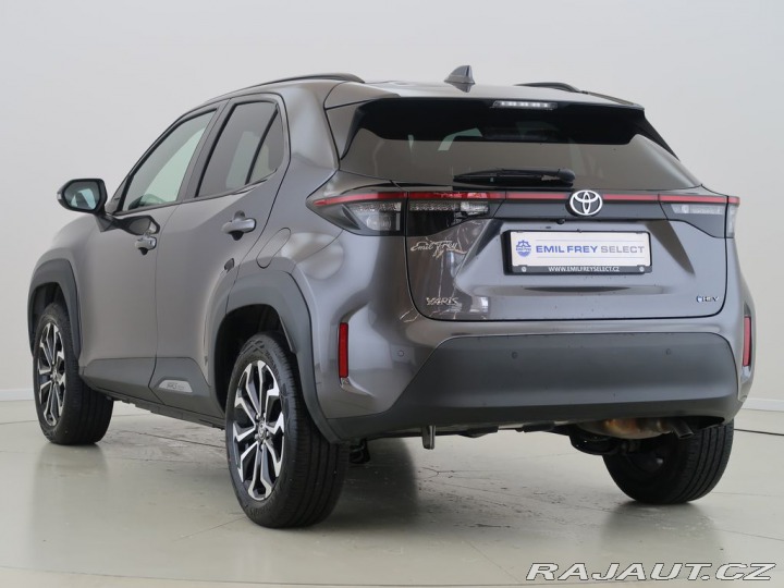 Toyota Yaris Cross 1.5Hybrid,CZ,1Maj,Style 2024