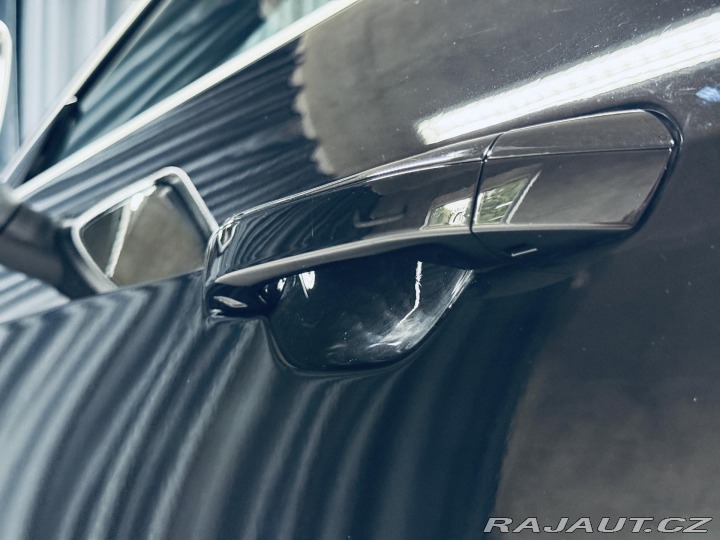 Audi RS7 CARBON*VALCONA*NEZ.TOP*ZÁ 2022