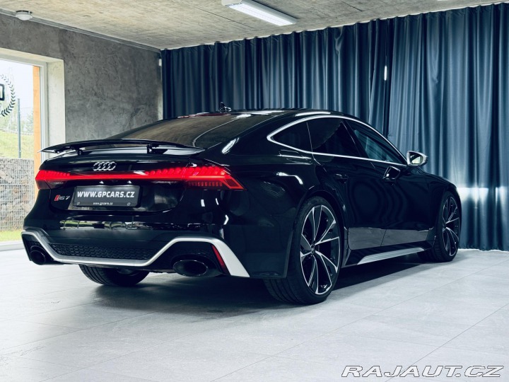 Audi RS7 CARBON*VALCONA*NEZ.TOP*ZÁ 2022