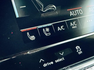 Audi RS7 CARBON*VALCONA*NEZ.TOP*ZÁ 2022