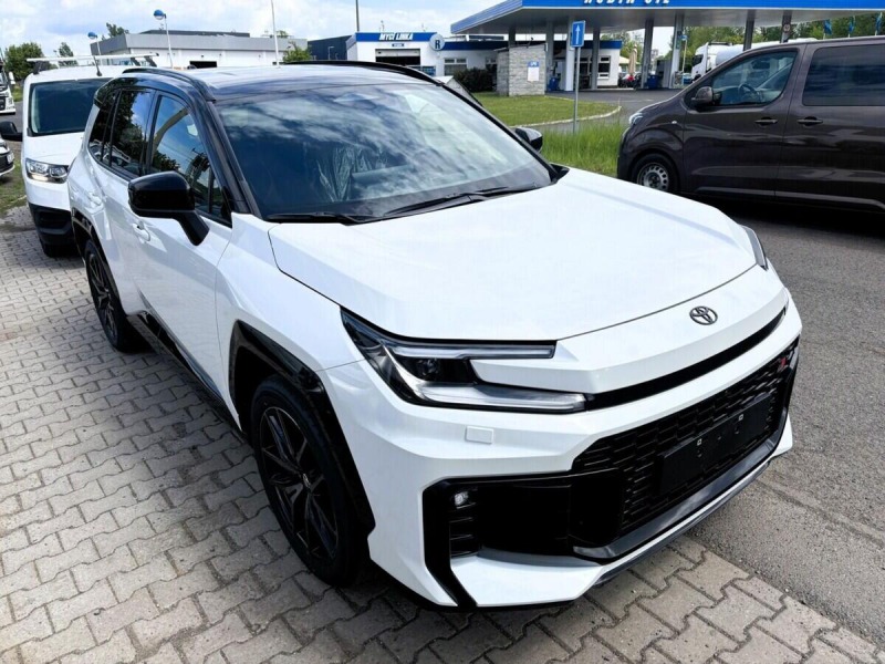 Toyota RAV4 2,5 GR SPORT AWD