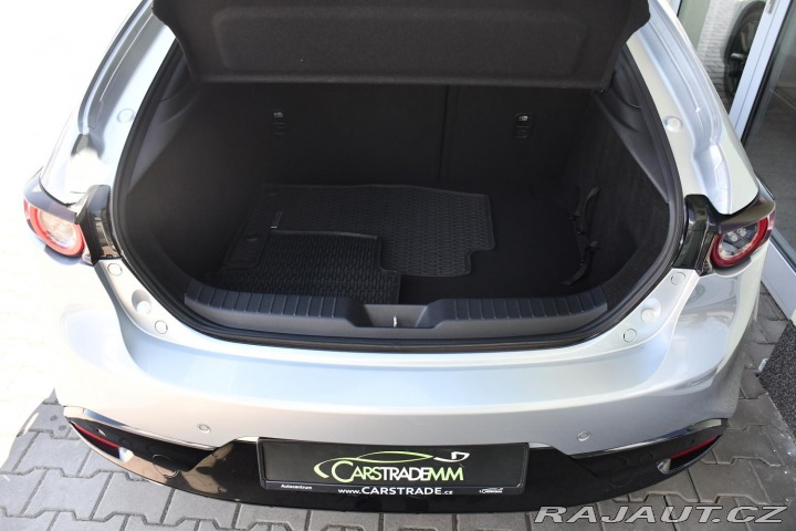 Mazda 3 2.0i COMFORT+ 2XALU 2020