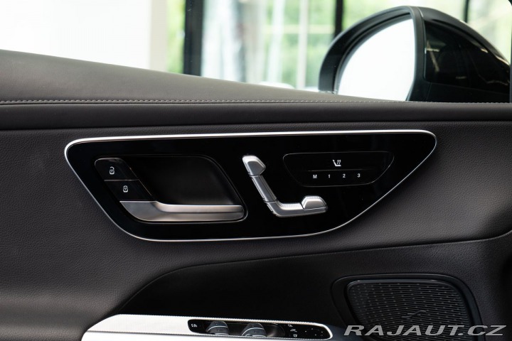 Mercedes-Benz GLC d 4MATIC 360/LED/Záruka/A 2025