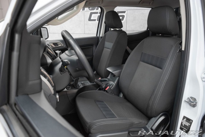 Ford Ranger 2.0 XLT*Naviják*4x4*TAŽNÉ 2020