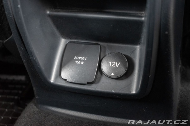 Ford Ranger 2.0 XLT*Naviják*4x4*TAŽNÉ 2020