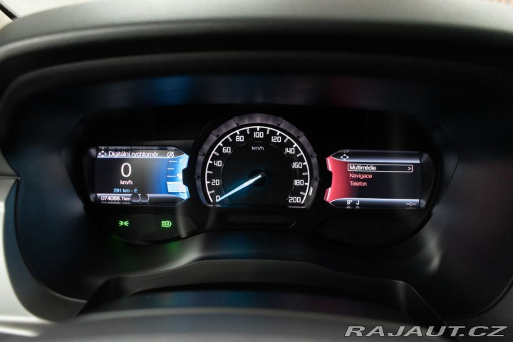 Ford Ranger 2.0 XLT*Naviják*4x4*TAŽNÉ 2020