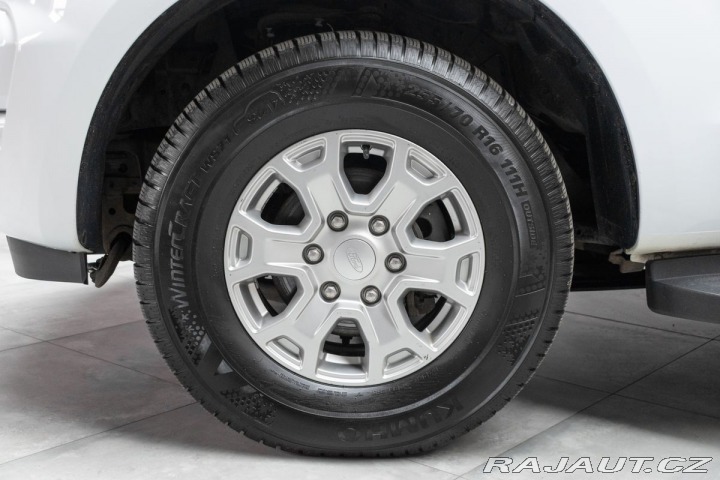 Ford Ranger 2.0 XLT*Naviják*4x4*TAŽNÉ 2020