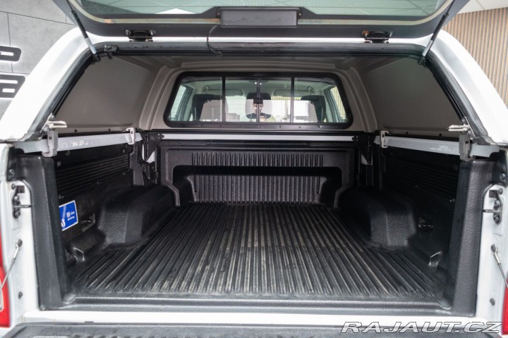 Ford Ranger 2.0 XLT*Naviják*4x4*TAŽNÉ 2020