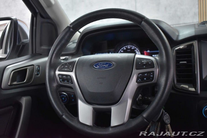 Ford Ranger 2.0 XLT*Naviják*4x4*TAŽNÉ 2020