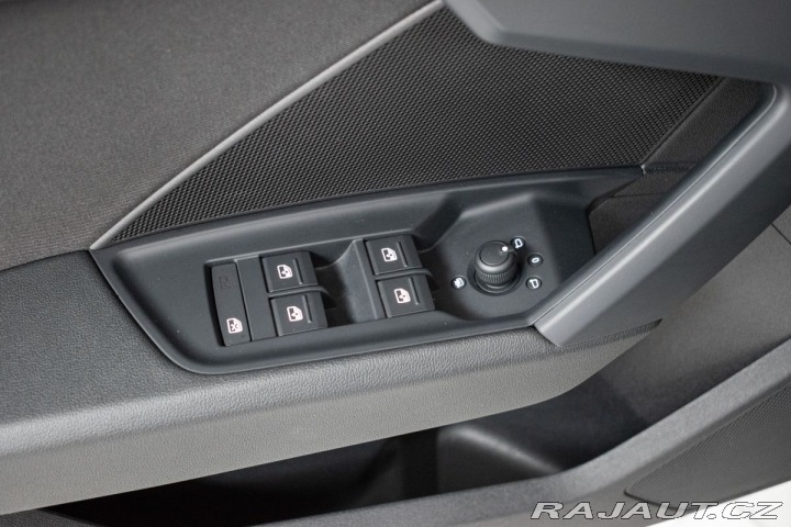 Audi A3 30 TFSi SPORT*AUTOMAT*DPH 2023