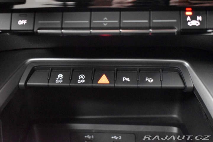 Audi A3 30 TFSi SPORT*AUTOMAT*DPH 2023