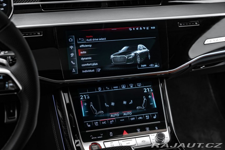 Audi S8 Exclusive masáže Pano HuD 2025