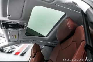 Audi S8 Exclusive masáže Pano HuD 2025