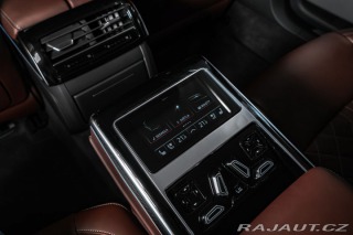 Audi S8 Exclusive masáže Pano HuD 2025