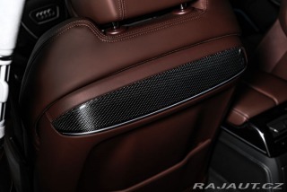Audi S8 Exclusive masáže Pano HuD 2025
