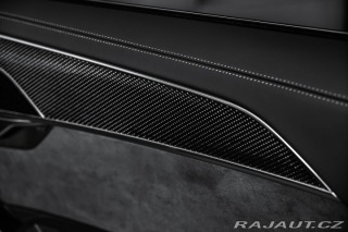Audi S8 Exclusive masáže Pano HuD 2025