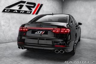 Audi S8 Exclusive masáže Pano HuD 2025