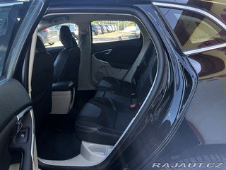 Volvo V40 2.0D 110kW/Automat/Výhřev 2013