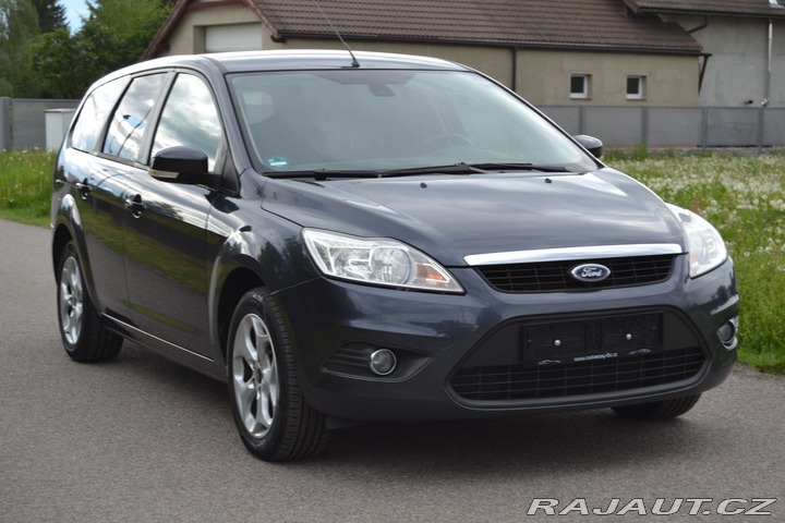 Ford Focus 1.6i 16V 74kW Viva kombi 2010