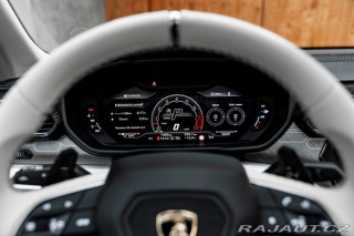 Lamborghini Urus 2025