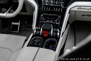 Lamborghini Urus 2025