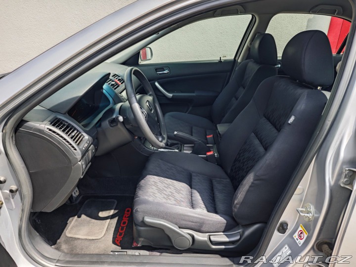 Honda Accord 2.0 i-VTEC Sport 114kW no 2004