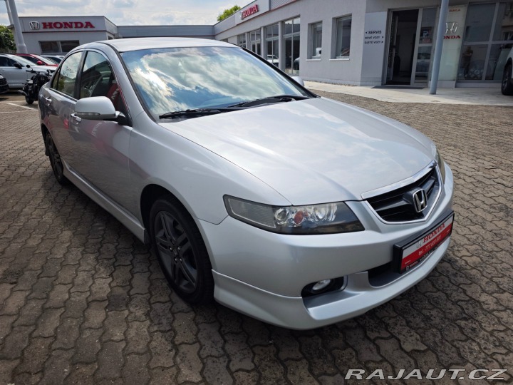Honda Accord 2.0 i-VTEC Sport 114kW no 2004