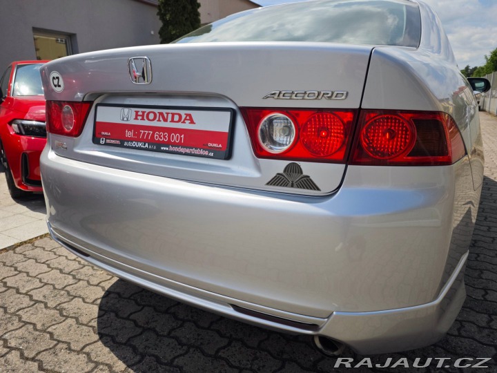 Honda Accord 2.0 i-VTEC Sport 114kW no 2004