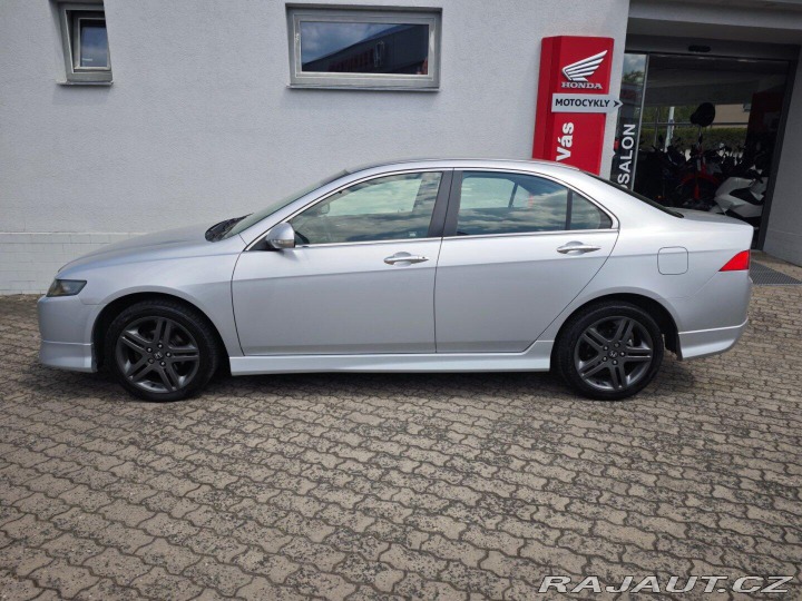 Honda Accord 2.0 i-VTEC Sport 114kW no 2004