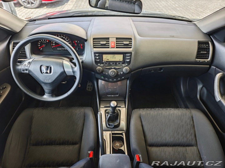Honda Accord 2.0 i-VTEC Sport 114kW no 2004