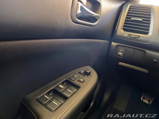 Honda Accord 2.0 i-VTEC Sport 114kW no 2004